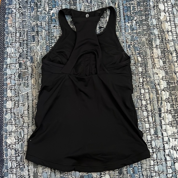 Lululemon racer back tank with built in support - Picture 3 of 4